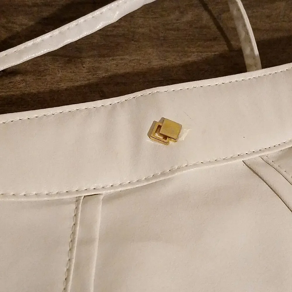 N/A vintage white